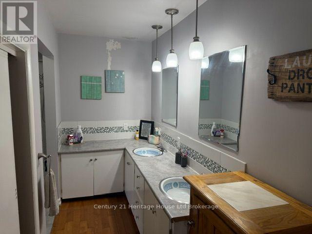 31 Parkwood Drive, Tillsonburg, Ontario  N4G 2B7 - Photo 12 - X13791276