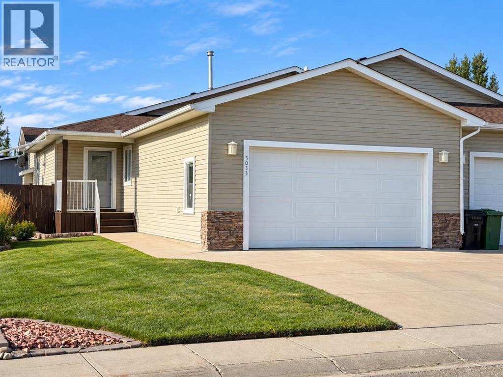 5033 Shannon Drive, Olds, Alberta  T4H 1X3 - Photo 1 - A2344286