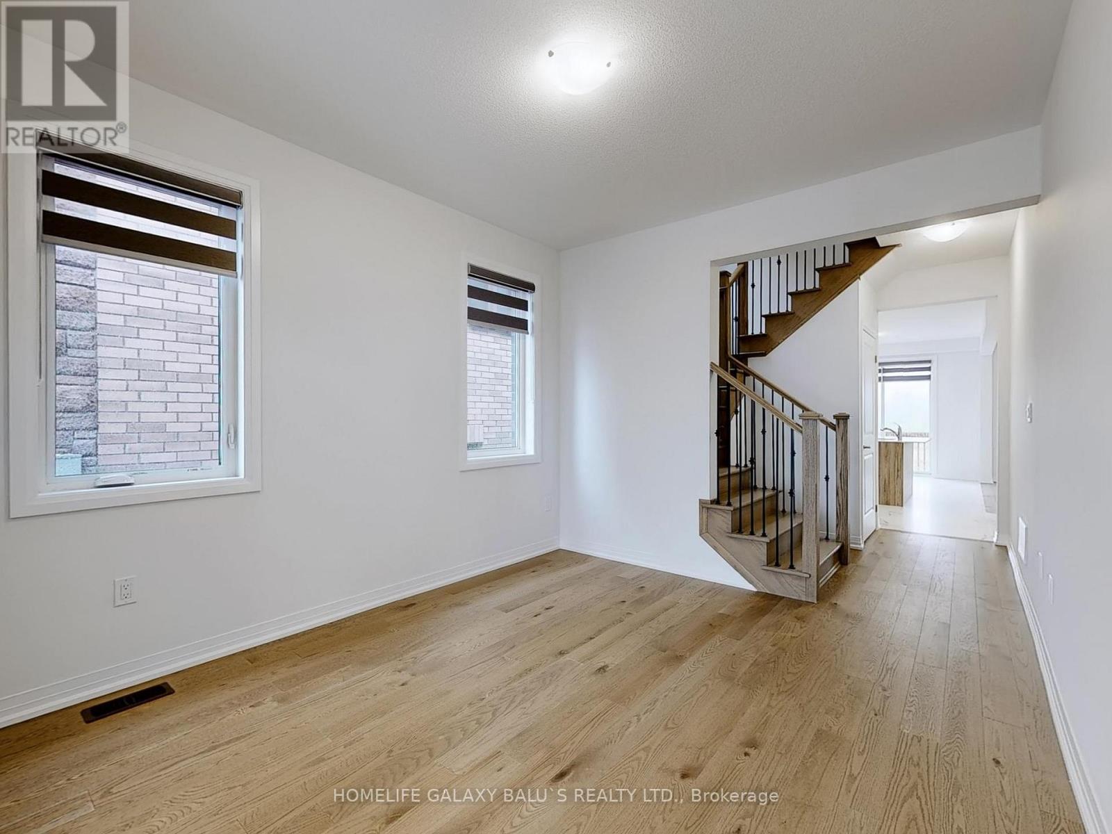 1127 Zircon Manor, Pickering, Ontario L1X 0P7 - Photo 3 - E13791198
