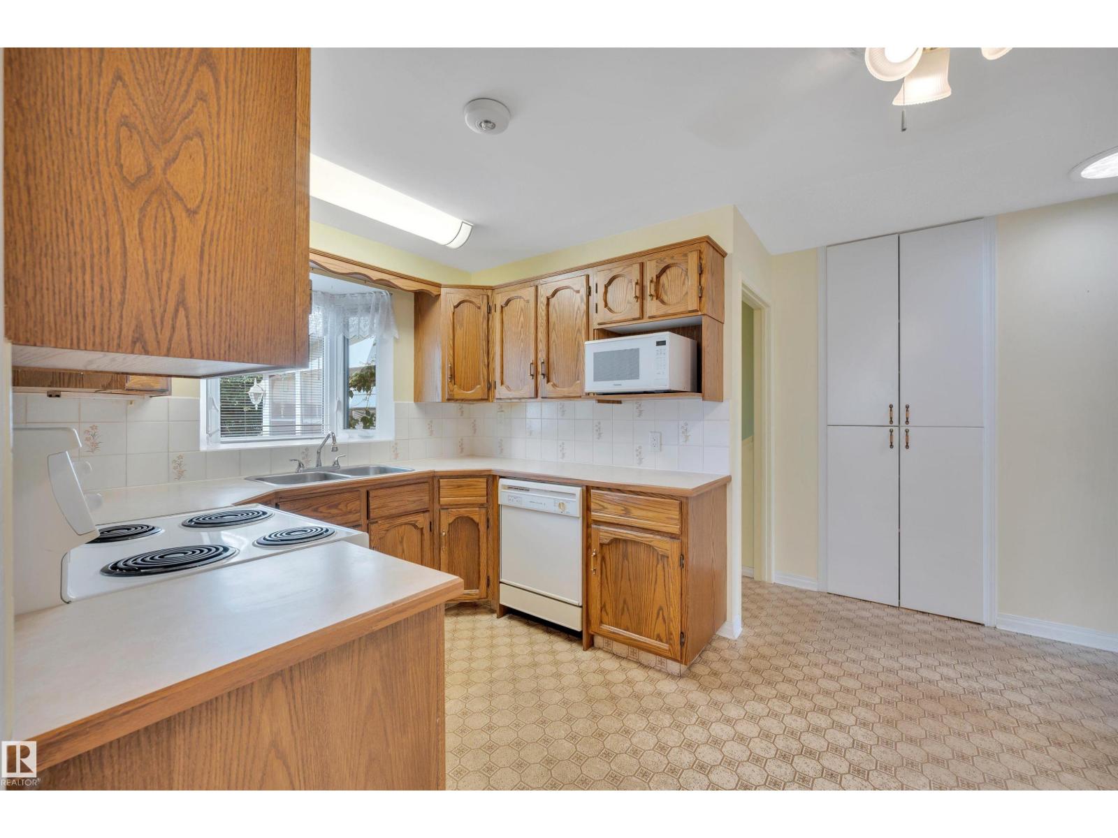 66 MEADOWBROOK RD photo 16