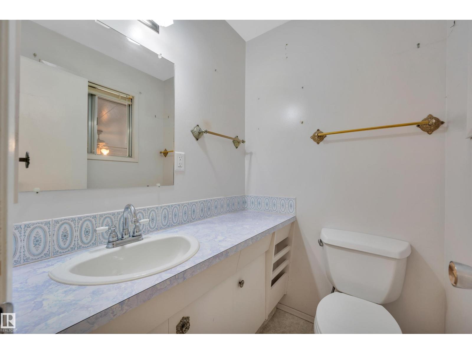 66 MEADOWBROOK RD photo 28