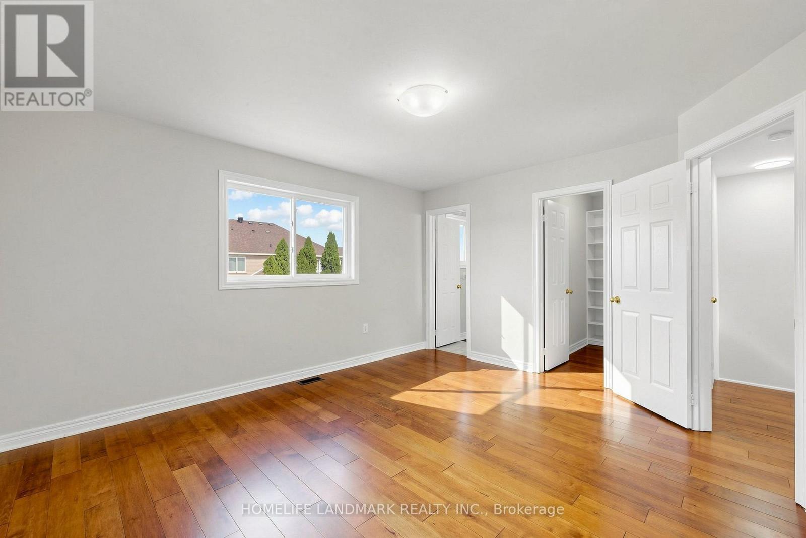 5853 Swordsman Drive, Mississauga, Ontario  L5M 6P4 - Photo 16 - W13791148