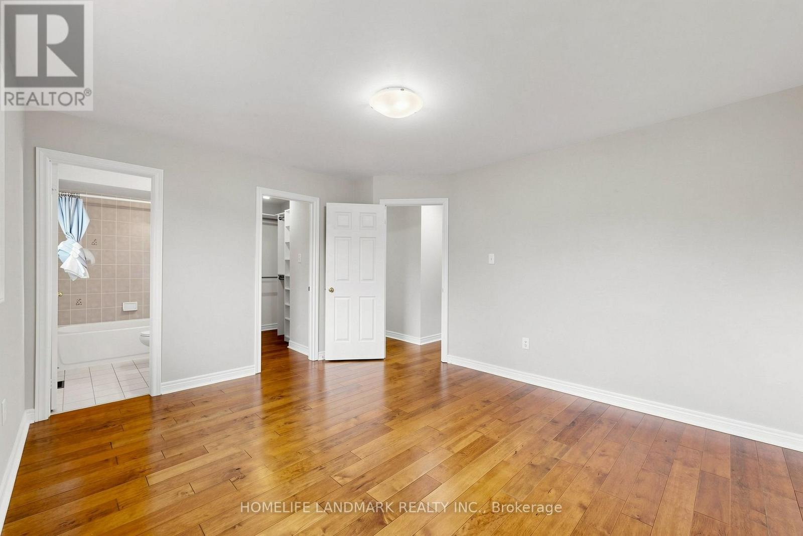 5853 Swordsman Drive, Mississauga, Ontario  L5M 6P4 - Photo 17 - W13791148
