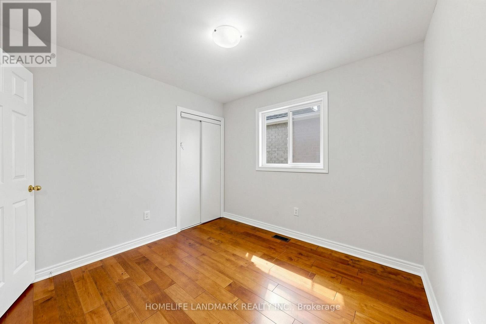5853 Swordsman Drive, Mississauga, Ontario  L5M 6P4 - Photo 22 - W13791148