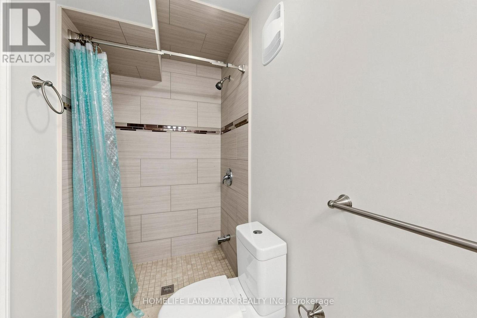 5853 Swordsman Drive, Mississauga, Ontario  L5M 6P4 - Photo 34 - W13791148