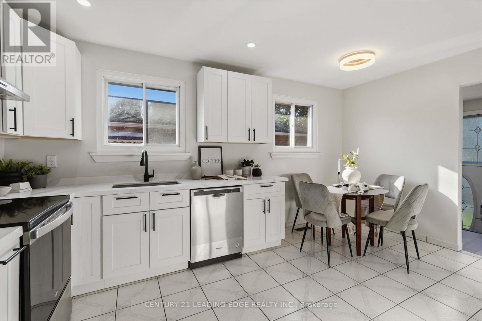 3441 Anneliese Avenue, Mississauga, Ontario  L4Y 3E1 - Photo 15 - W13791186