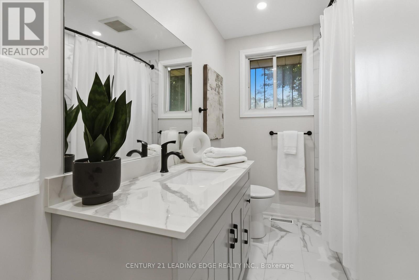3441 Anneliese Avenue, Mississauga, Ontario  L4Y 3E1 - Photo 28 - W13791186