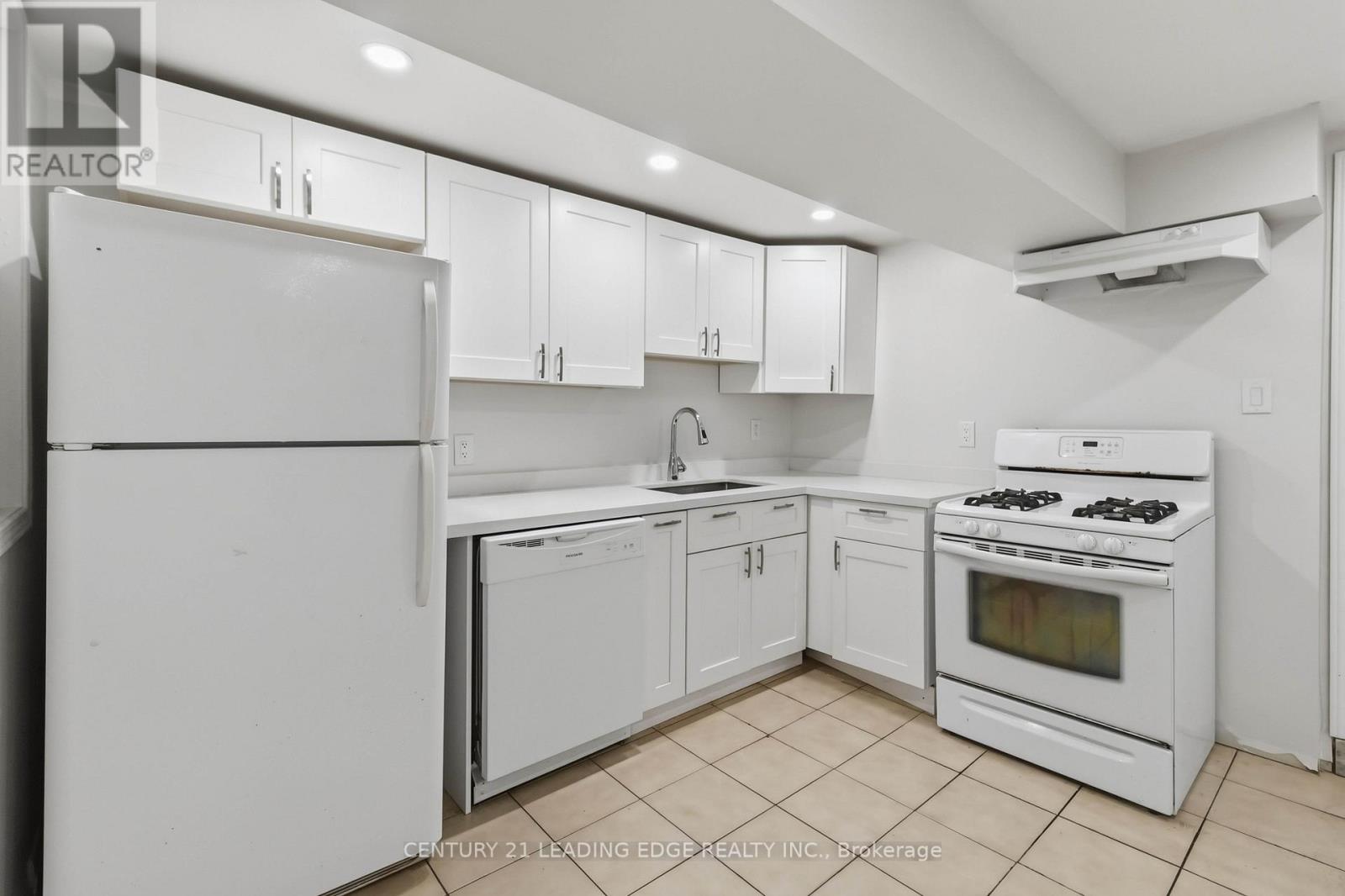 3441 Anneliese Avenue, Mississauga, Ontario  L4Y 3E1 - Photo 43 - W13791186