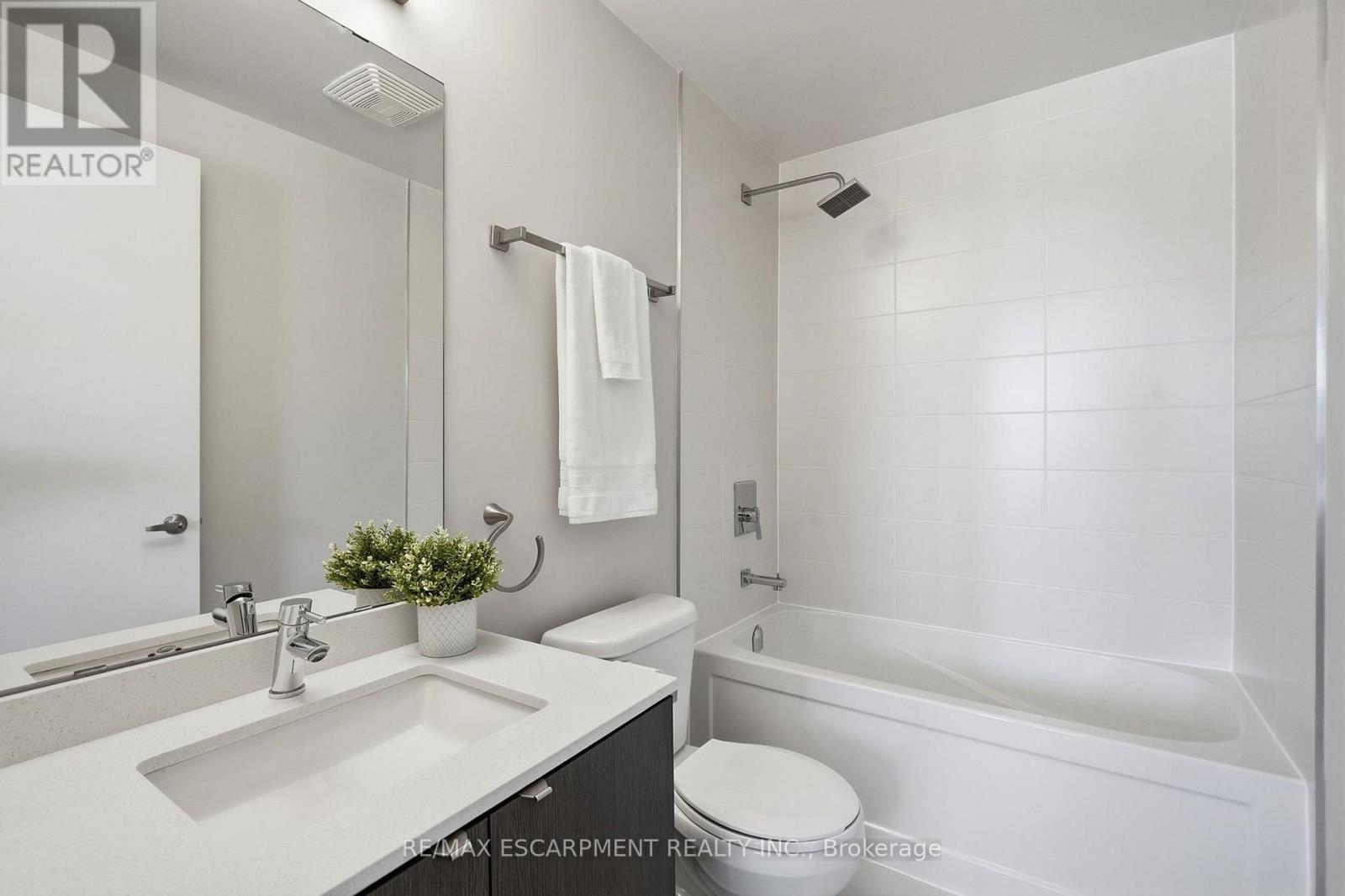 310b - 5240 Dundas Street, Burlington, Ontario L7L 0J6 - Photo 28 - W13791222