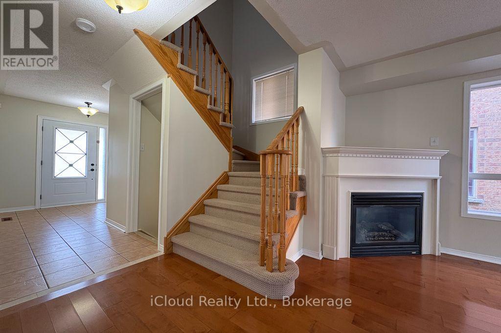1220 Knight Trail, Milton, Ontario  L9T 5R9 - Photo 7 - W13791228