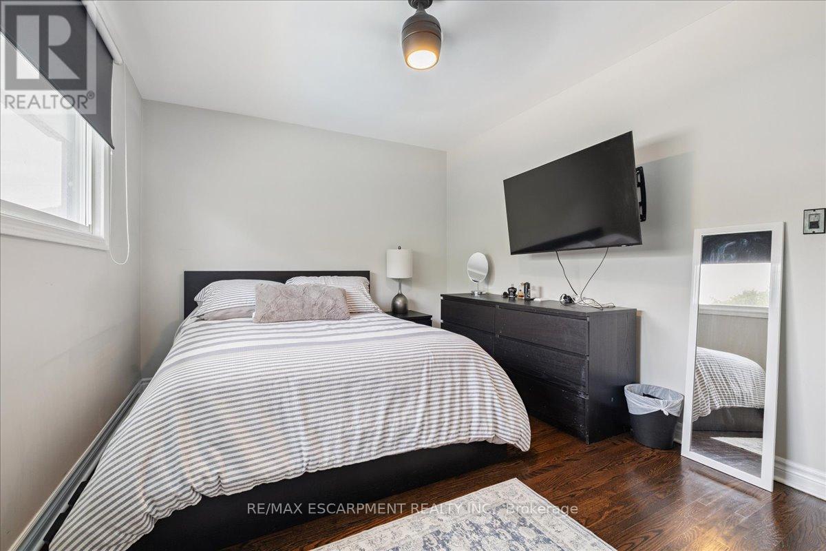 755 Parker Crescent, Burlington, Ontario L7R 3A5 - Photo 27 - W13791242