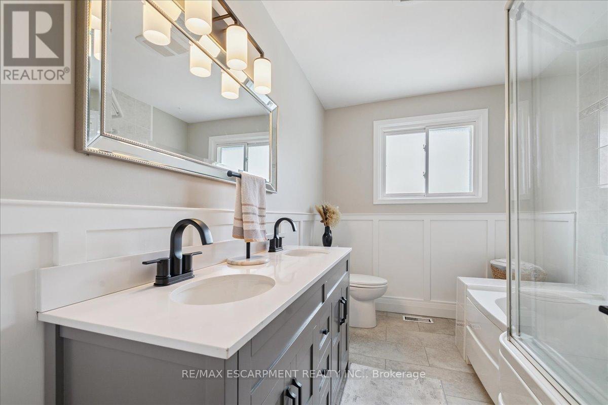755 Parker Crescent, Burlington, Ontario L7R 3A5 - Photo 28 - W13791242