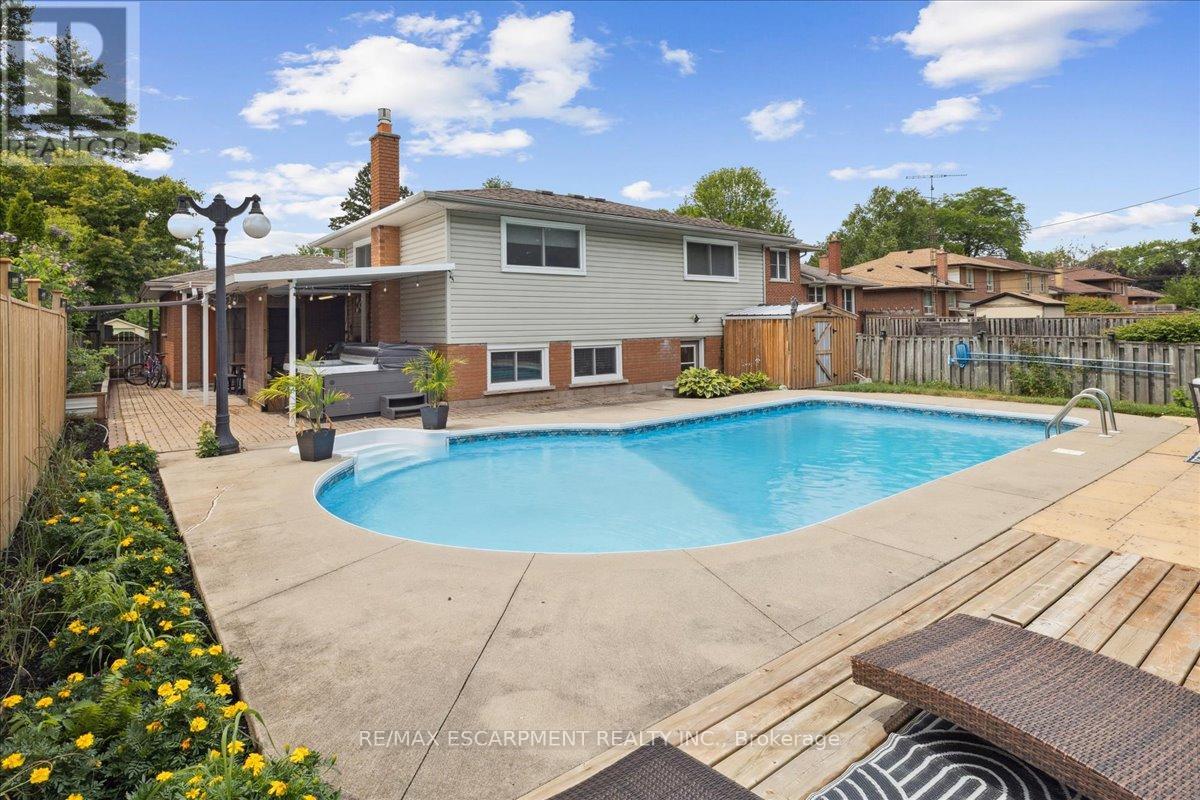 755 Parker Crescent, Burlington, Ontario L7R 3A5 - Photo 40 - W13791242