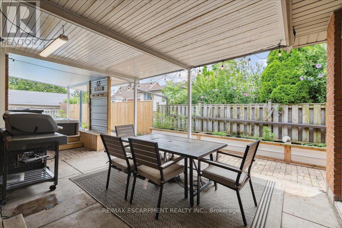 755 Parker Crescent, Burlington, Ontario L7R 3A5 - Photo 46 - W13791242