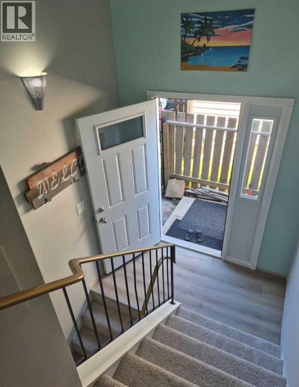 1036 Grey Avenue, Crossfield, Alberta  T0M 0S0 - Photo 2 - A2342136