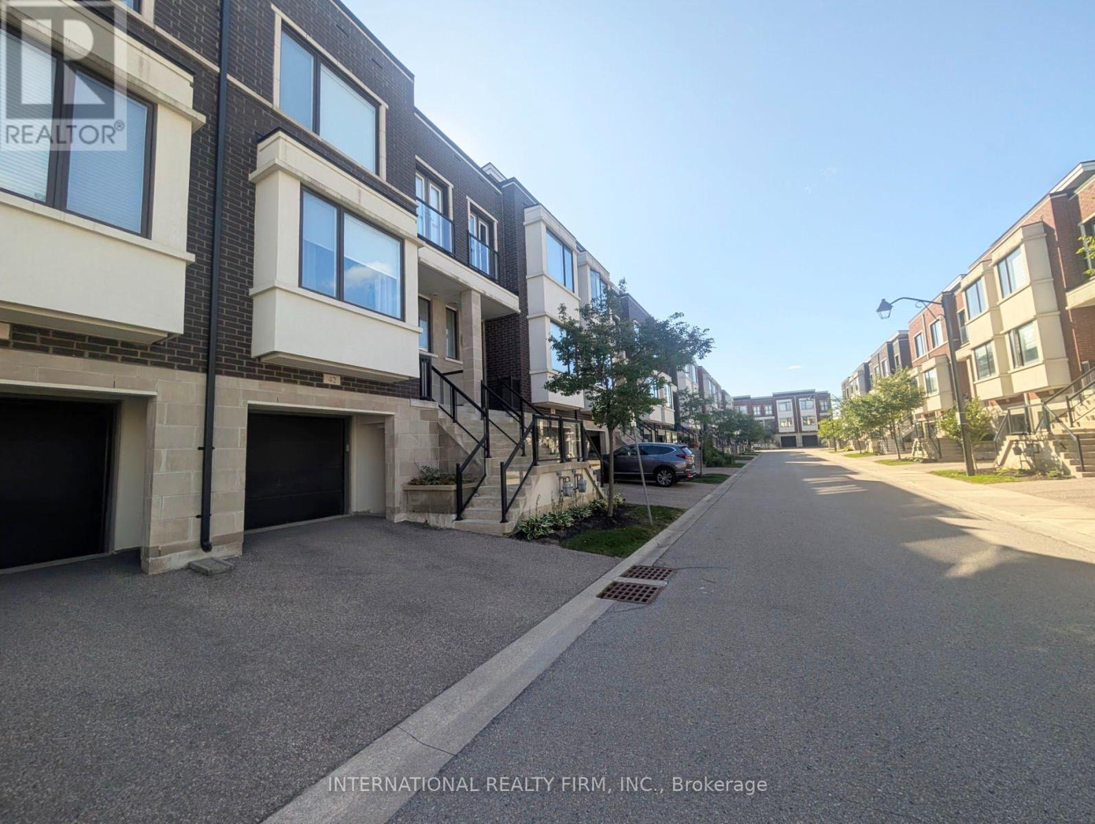 Bsmt - 42 Genuine Lane, Richmond Hill, Ontario  L4B 0E5 - Photo 2 - N13776738