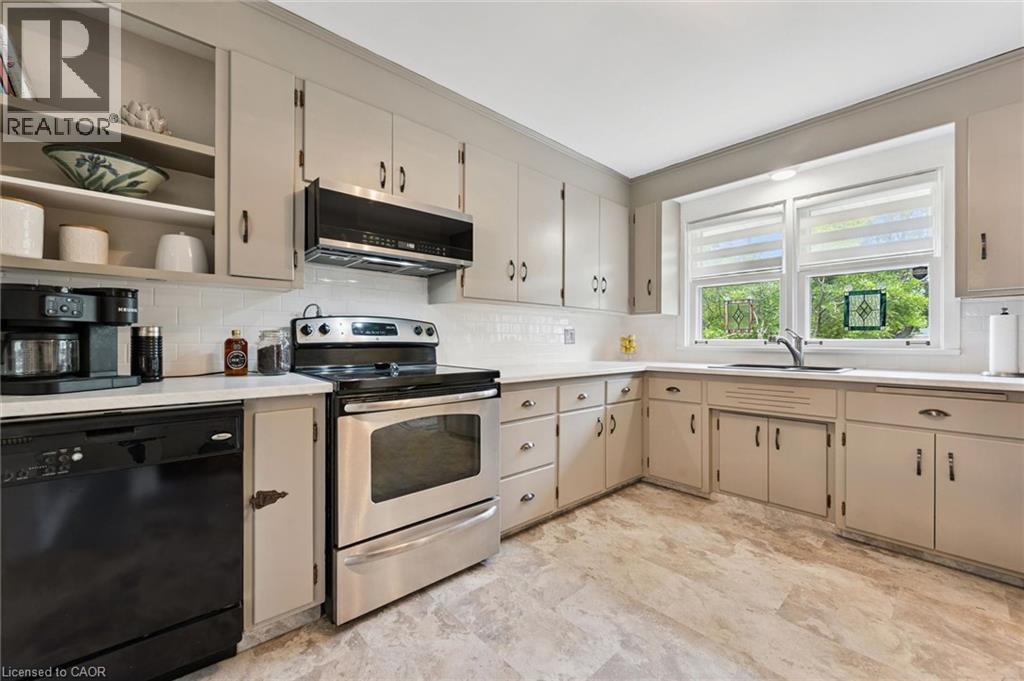 142 Stonybrook Drive, Kitchener, Ontario  N2M 4L7 - Photo 11 - 40862040