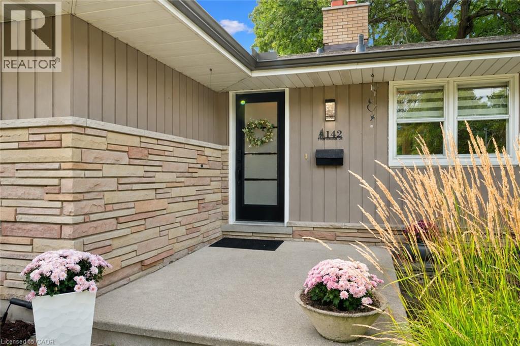 142 Stonybrook Drive, Kitchener, Ontario  N2M 4L7 - Photo 4 - 40862040