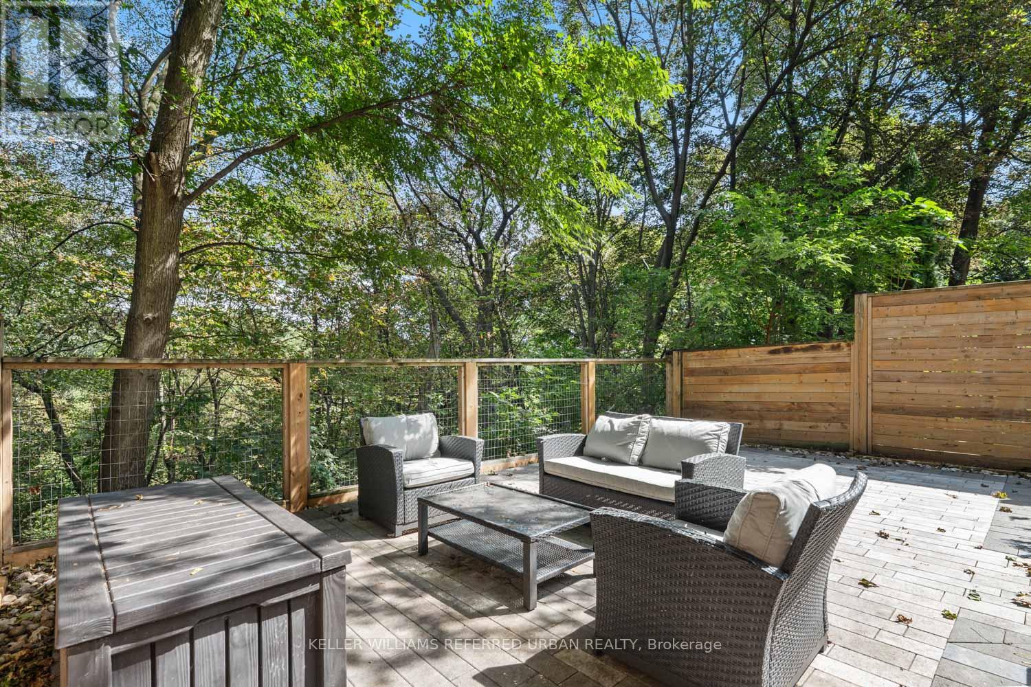 109 Kennedy Avenue, Toronto, Ontario  M6S 2X8 - Photo 8 - W13767080