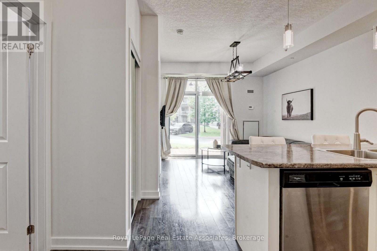 111 - 35 Southshore Crescent, Hamilton, Ontario  L8E 0J2 - Photo 11 - X13791112