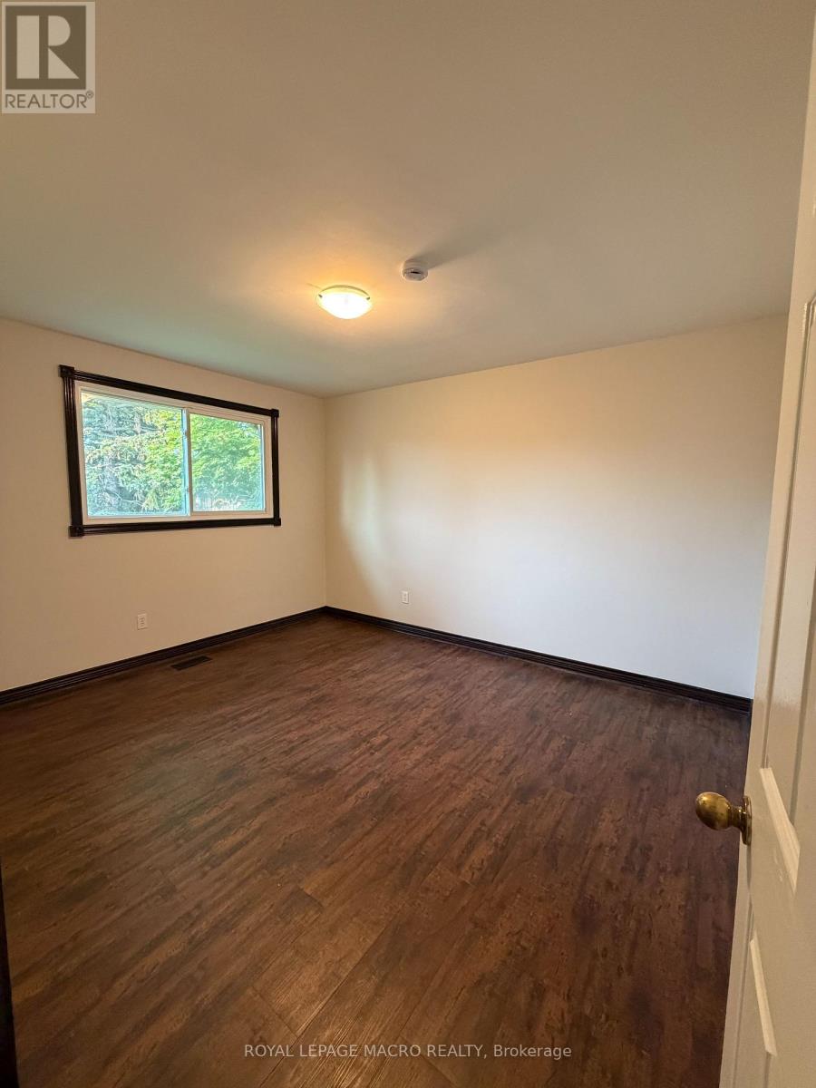 1202 Barton Street, Hamilton (Fruitland), Ontario  L8E 5G9 - Photo 11 - X13791212