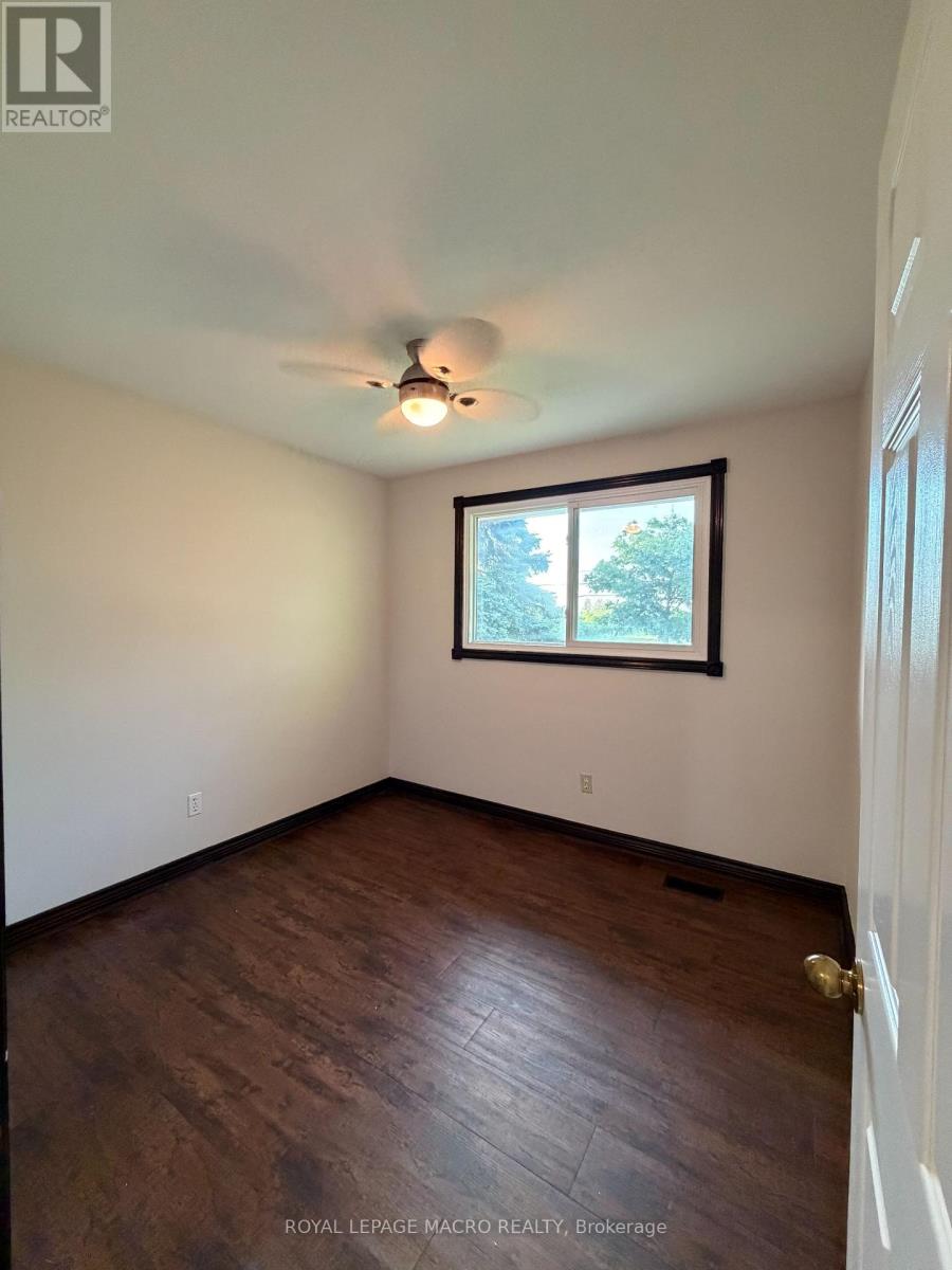 1202 Barton Street, Hamilton (Fruitland), Ontario  L8E 5G9 - Photo 9 - X13791212