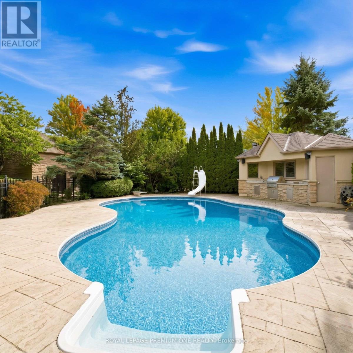 36 Northfield Court, Vaughan, Ontario  L0J 1C0 - Photo 44 - N13782136