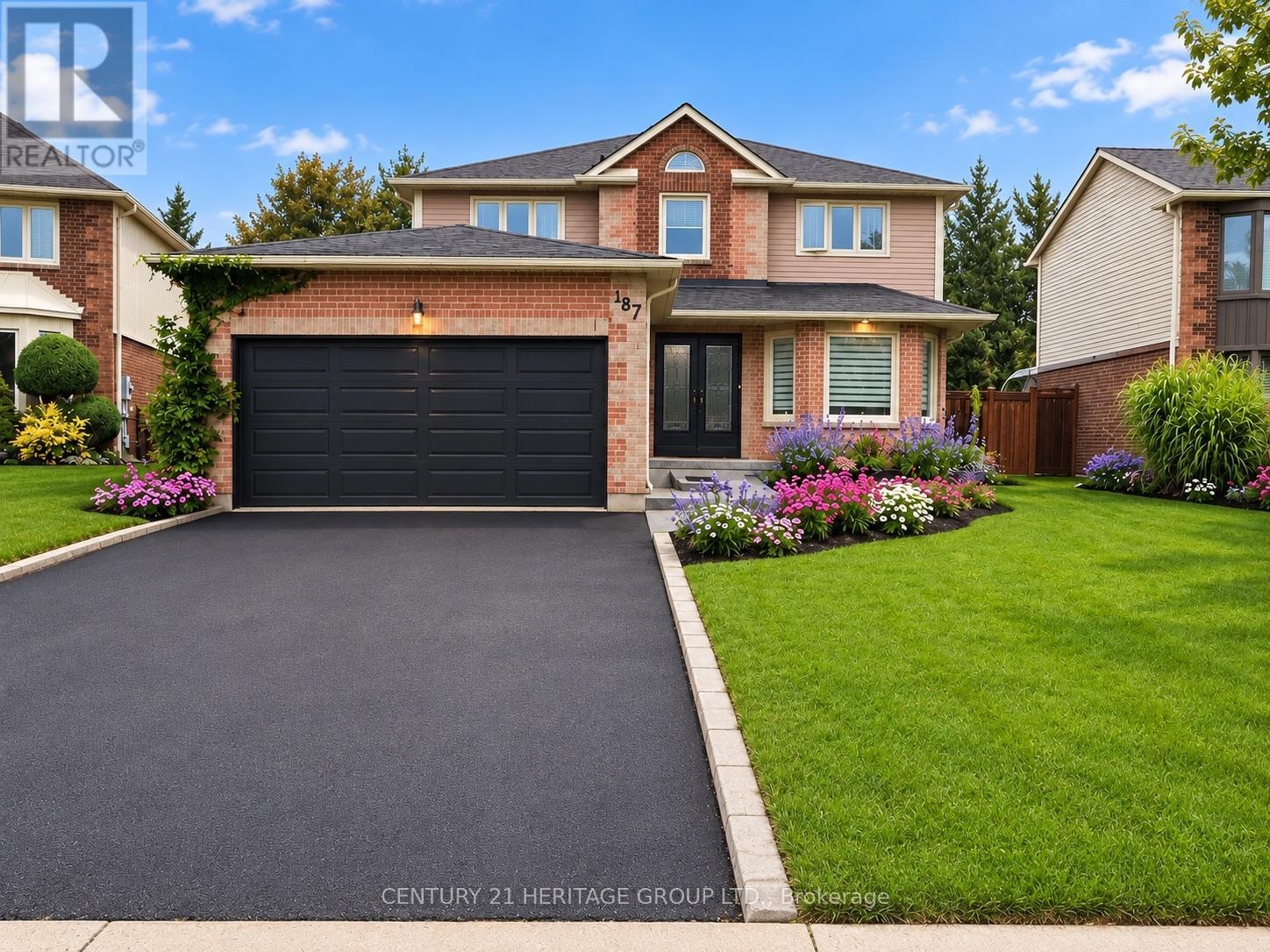 187 GLENWAY CIRCLE, Newmarket, Ontario
