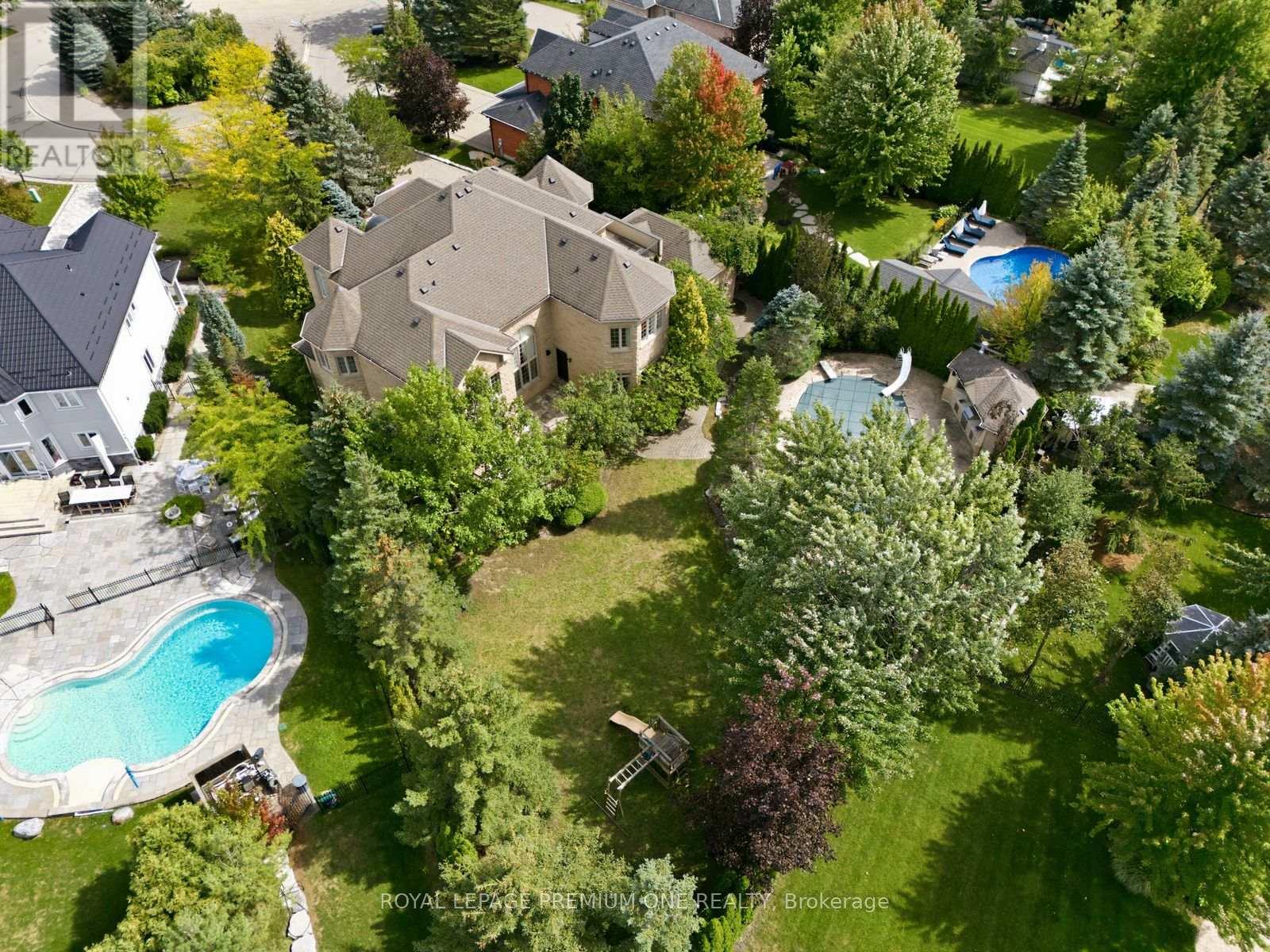 36 Northfield Court, Vaughan, Ontario  L0J 1C0 - Photo 46 - N13782136