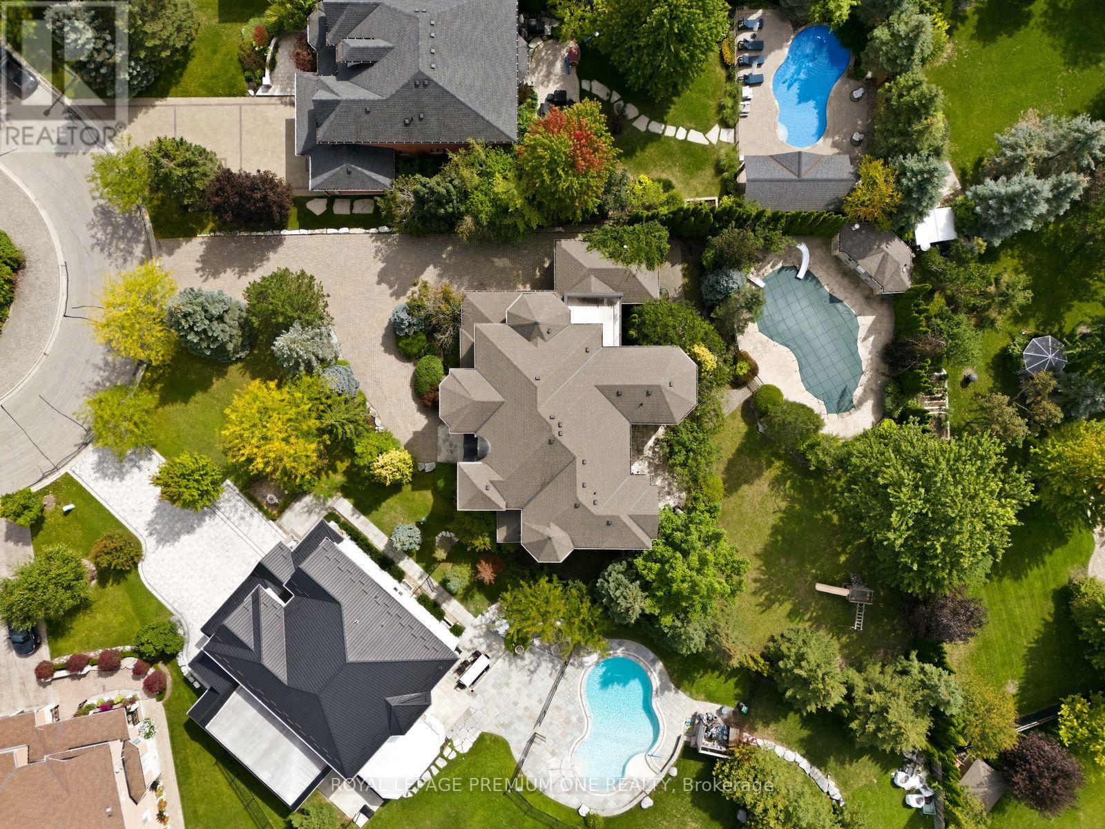 36 Northfield Court, Vaughan, Ontario  L0J 1C0 - Photo 47 - N13782136