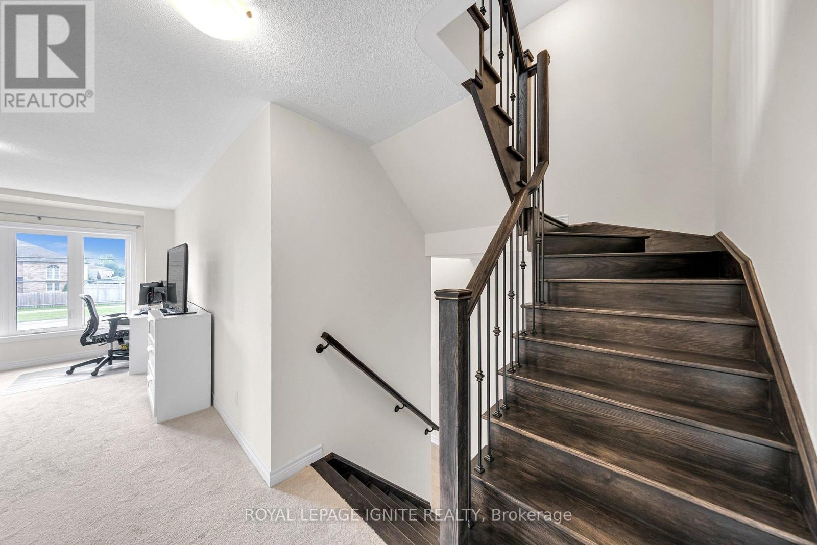 9 Icemaker Way, Whitby, Ontario  L1P 0L5 - Photo 9 - E13790740