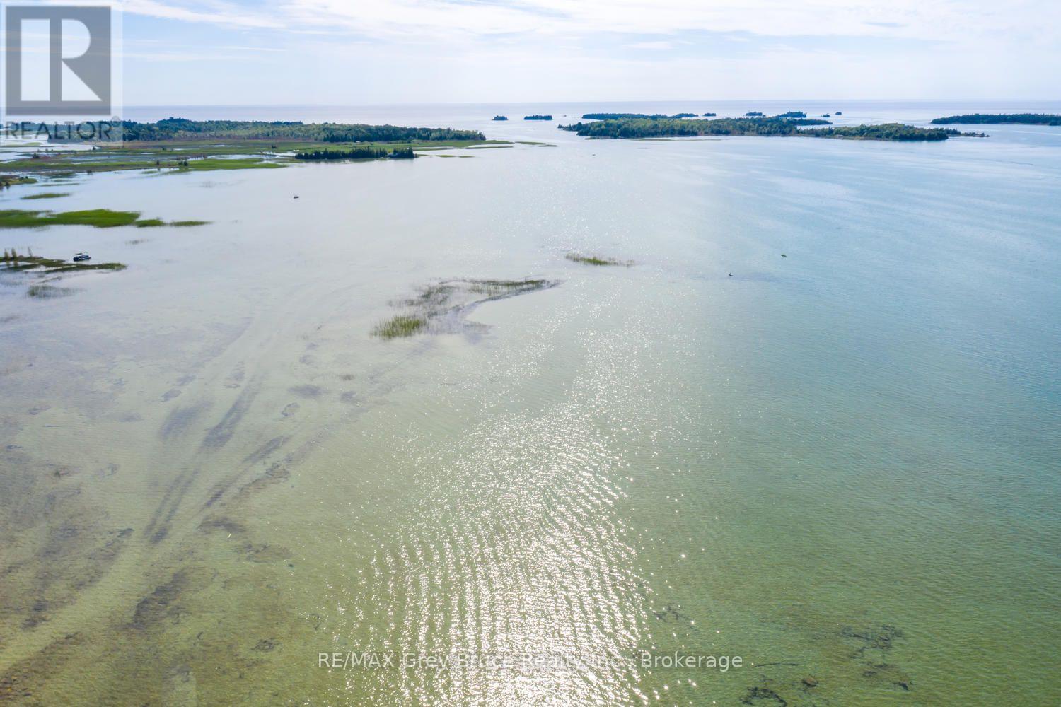 281 Shoreline Avenue, South Bruce Peninsula, Ontario  N0H 2T0 - Photo 3 - X13725540