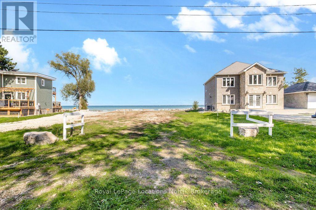 24 William Avenue, Wasaga Beach, Ontario  L9Z 2X3 - Photo 11 - S13749862