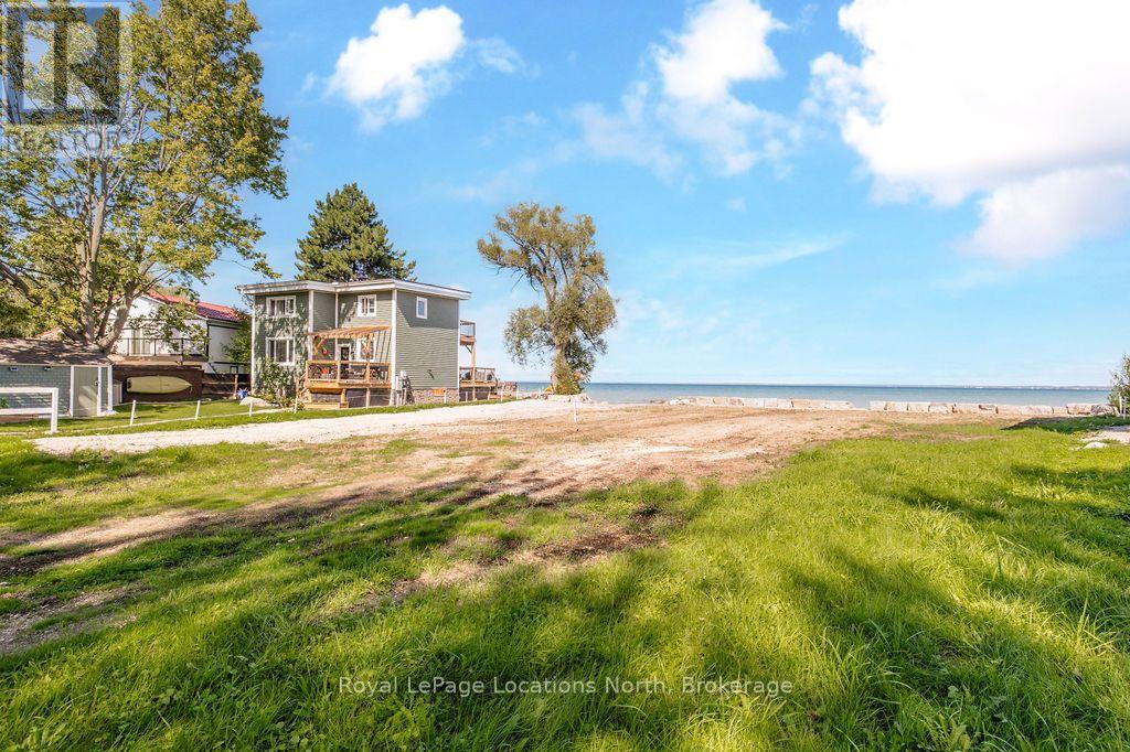24 William Avenue, Wasaga Beach, Ontario  L9Z 2X3 - Photo 12 - S13749862