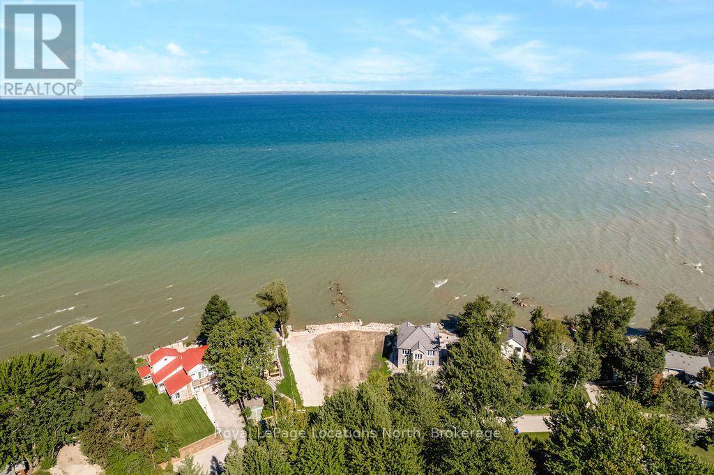 24 William Avenue, Wasaga Beach, Ontario  L9Z 2X3 - Photo 6 - S13749862
