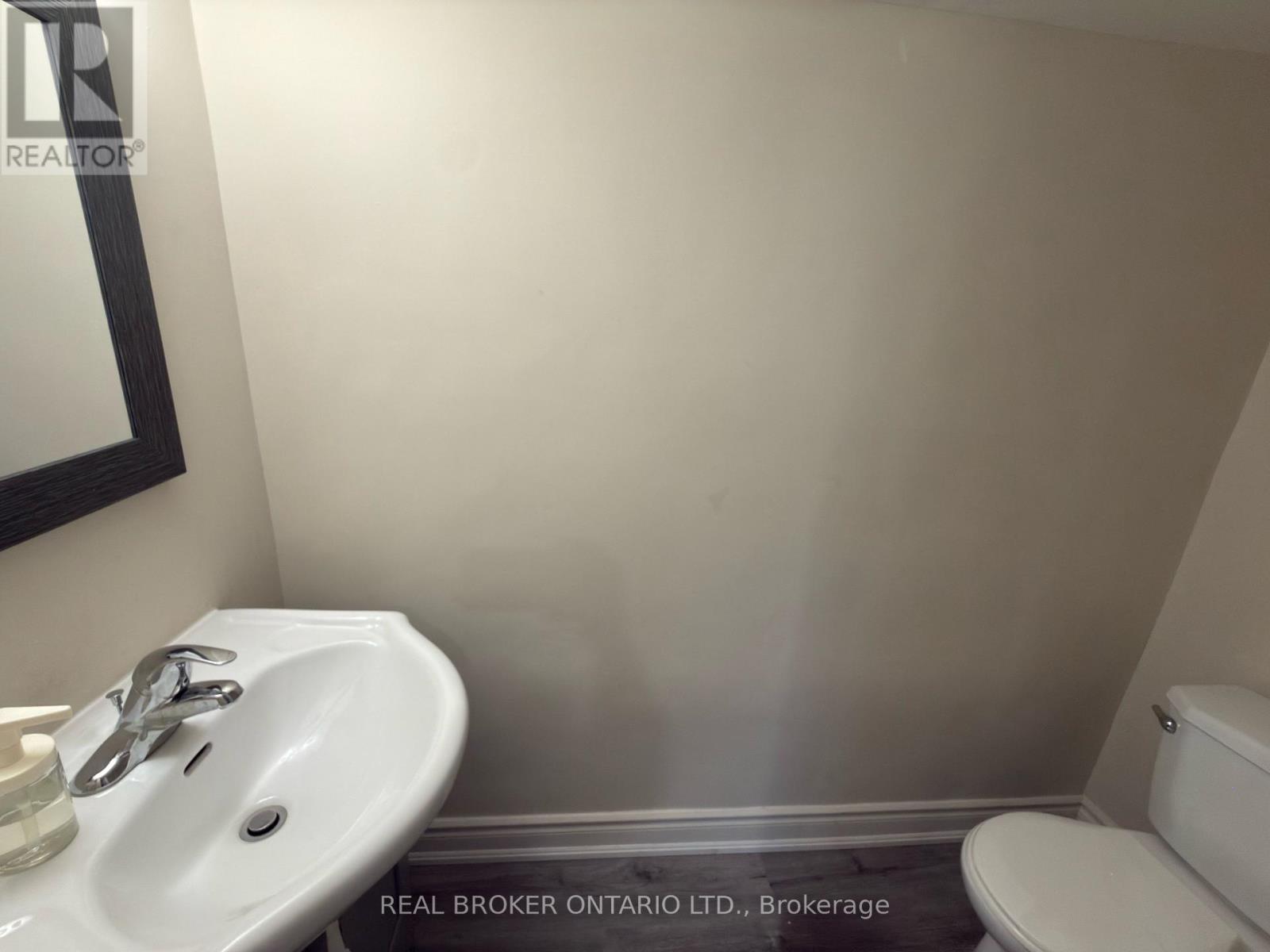 Lower - 311 Wallace Avenue S, Welland, Ontario  L3B 1R8 - Photo 13 - X13589994