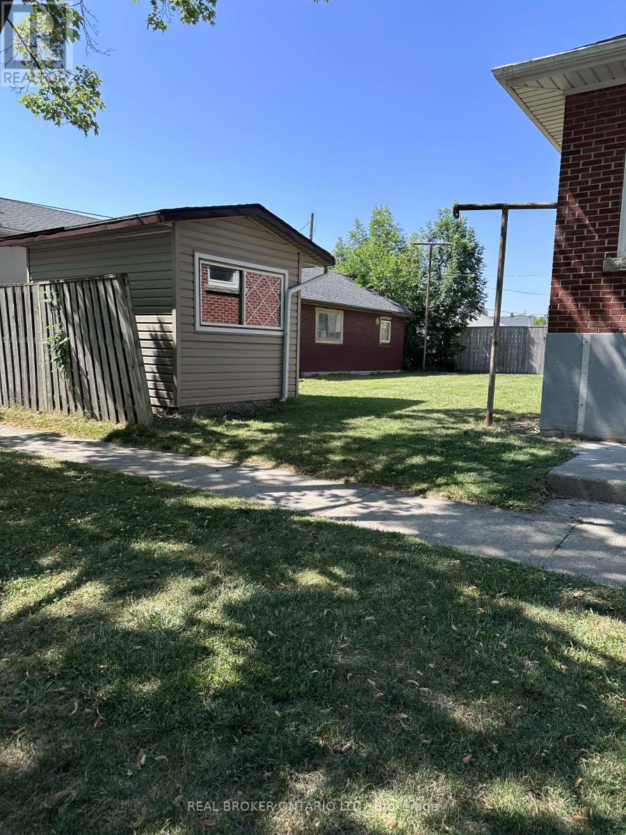 Lower - 311 Wallace Avenue S, Welland, Ontario  L3B 1R8 - Photo 14 - X13589994