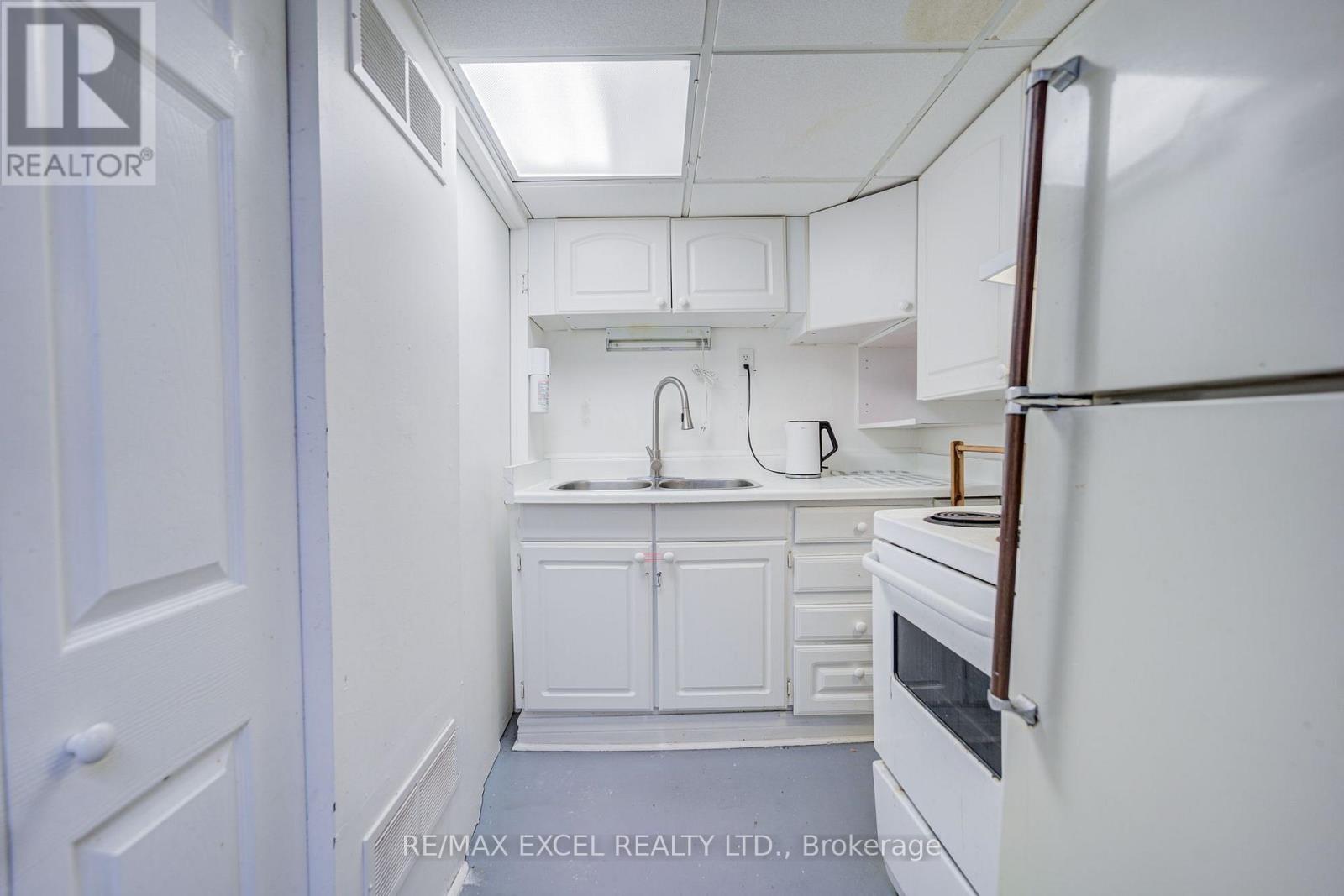 155 Edmonton Drive, Toronto, Ontario  M2J 3X3 - Photo 37 - C13789680