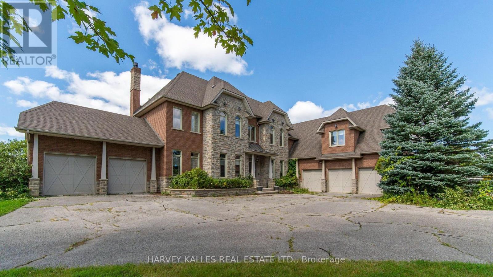 7472 ASHBURN ROAD, Whitby, Ontario