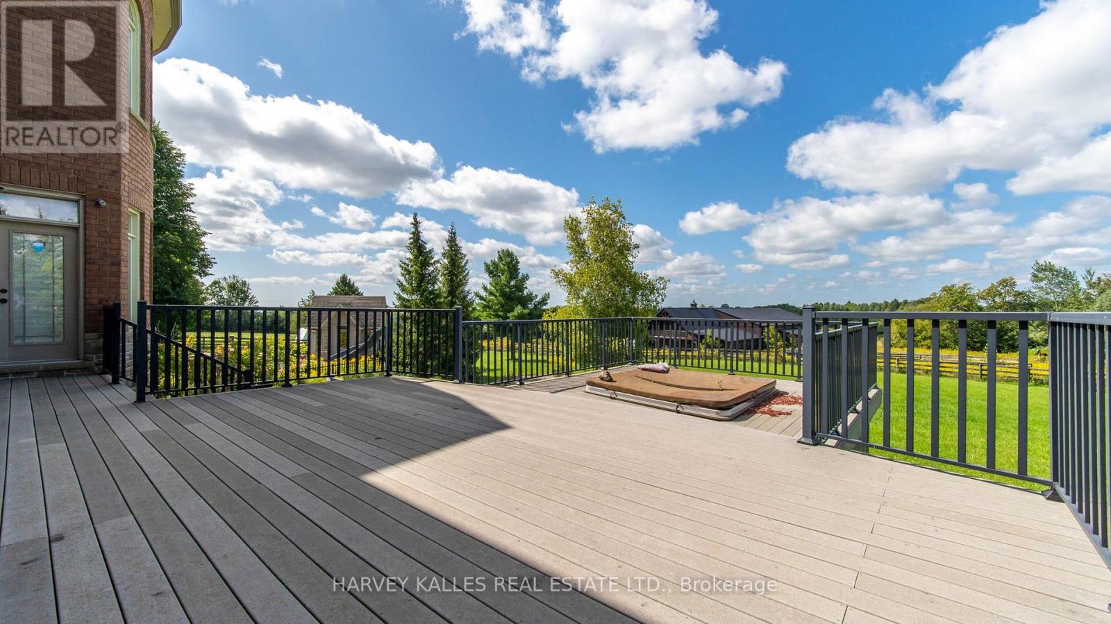 7472 ASHBURN ROAD photo 37