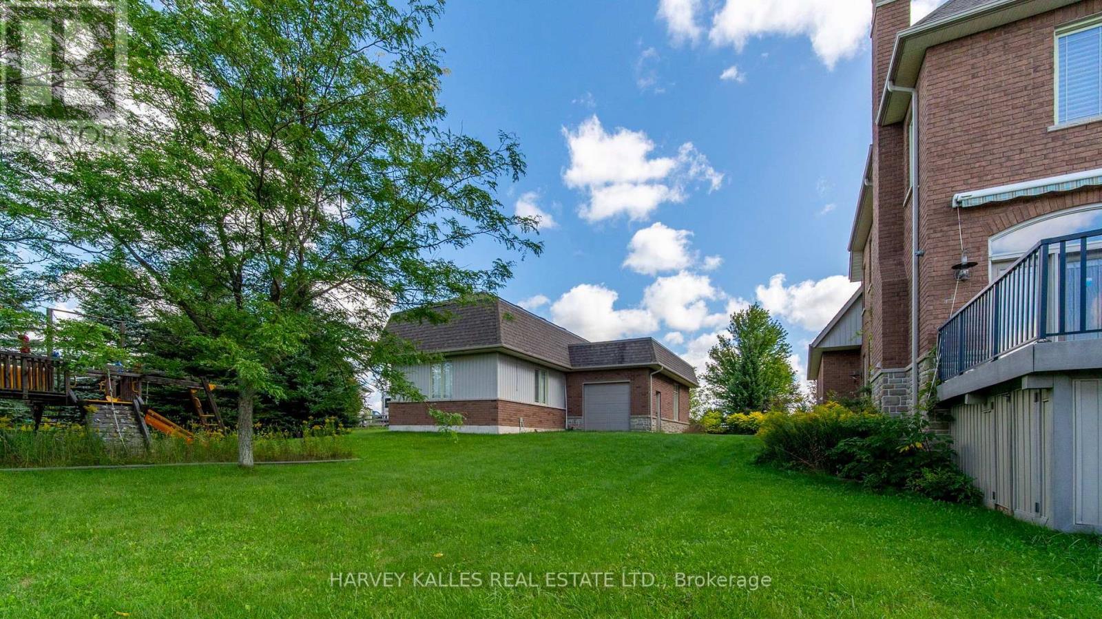 7472 ASHBURN ROAD photo 40