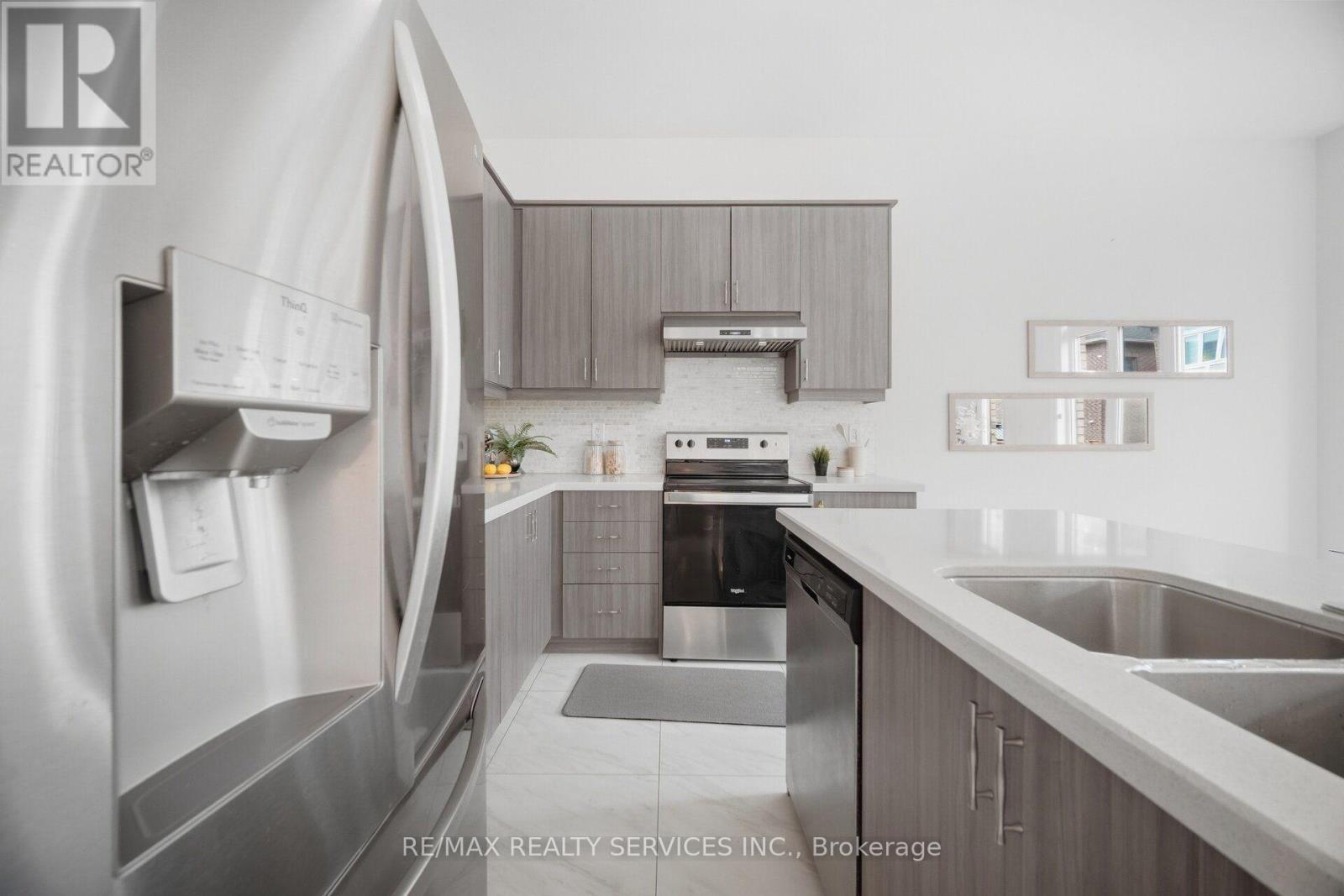 70 Royal Fern Crescent, Caledon, Ontario  L7C 4H1 - Photo 13 - W13789466