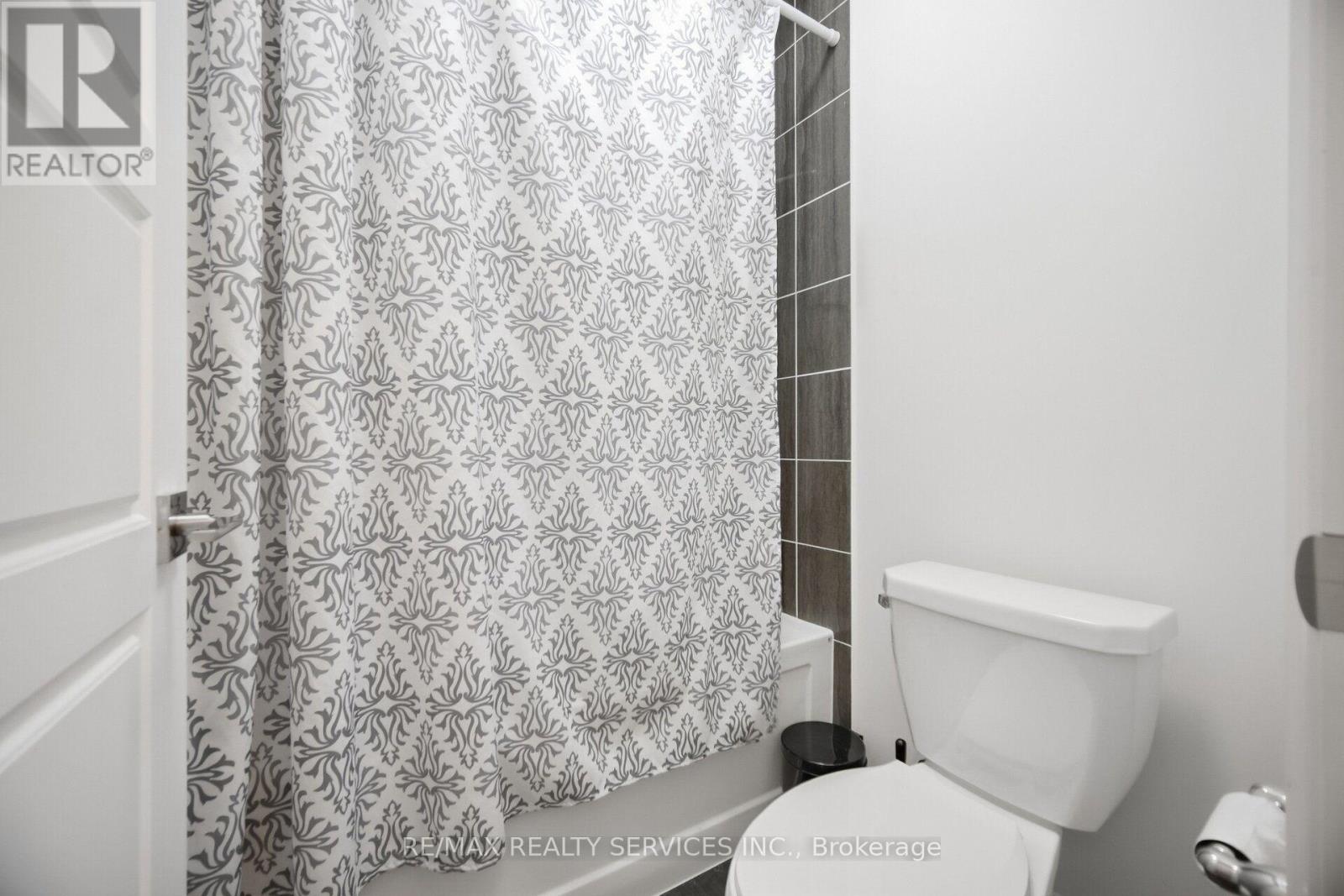 70 Royal Fern Crescent, Caledon, Ontario  L7C 4H1 - Photo 39 - W13789466