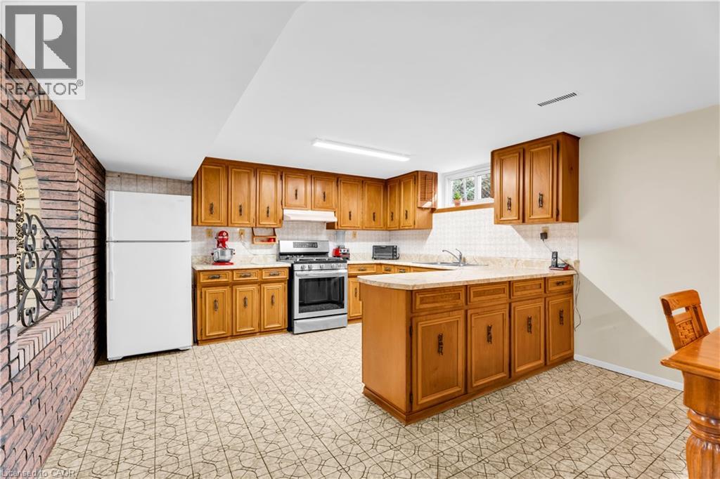 4 Dunreo Drive, Toronto, Ontario  M3L 2E9 - Photo 39 - 40863912