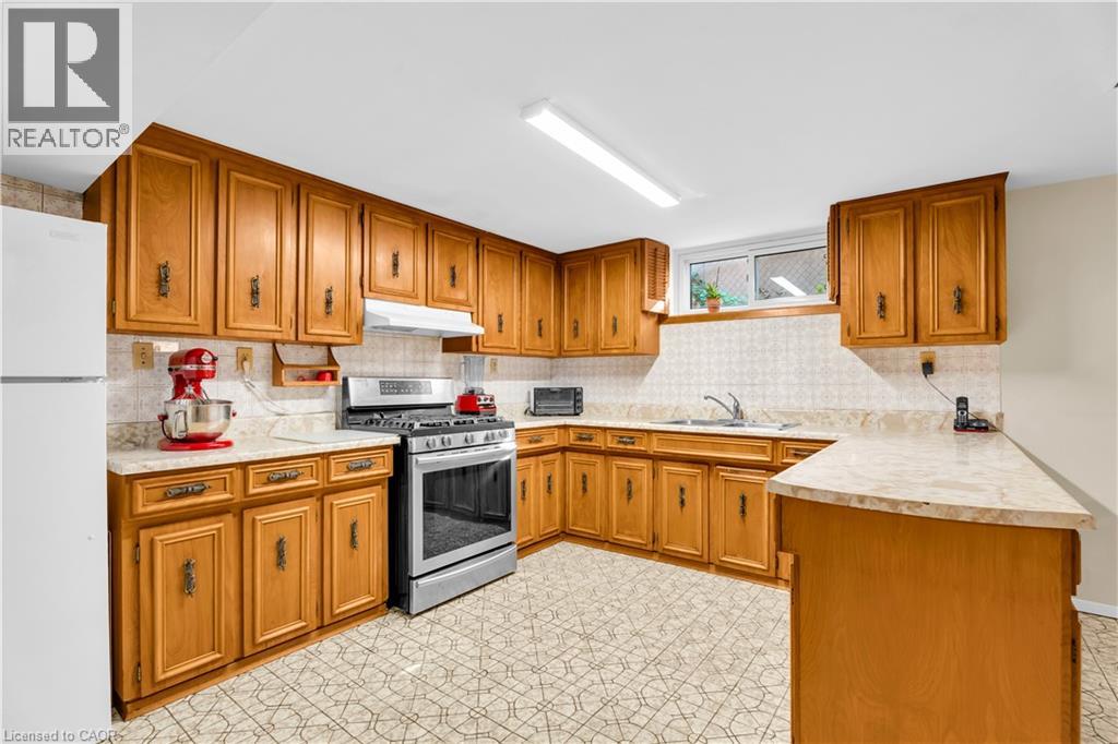 4 Dunreo Drive, Toronto, Ontario  M3L 2E9 - Photo 40 - 40863912