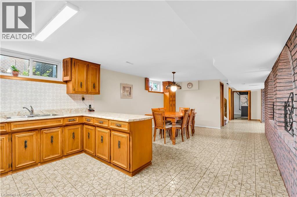 4 Dunreo Drive, Toronto, Ontario  M3L 2E9 - Photo 41 - 40863912