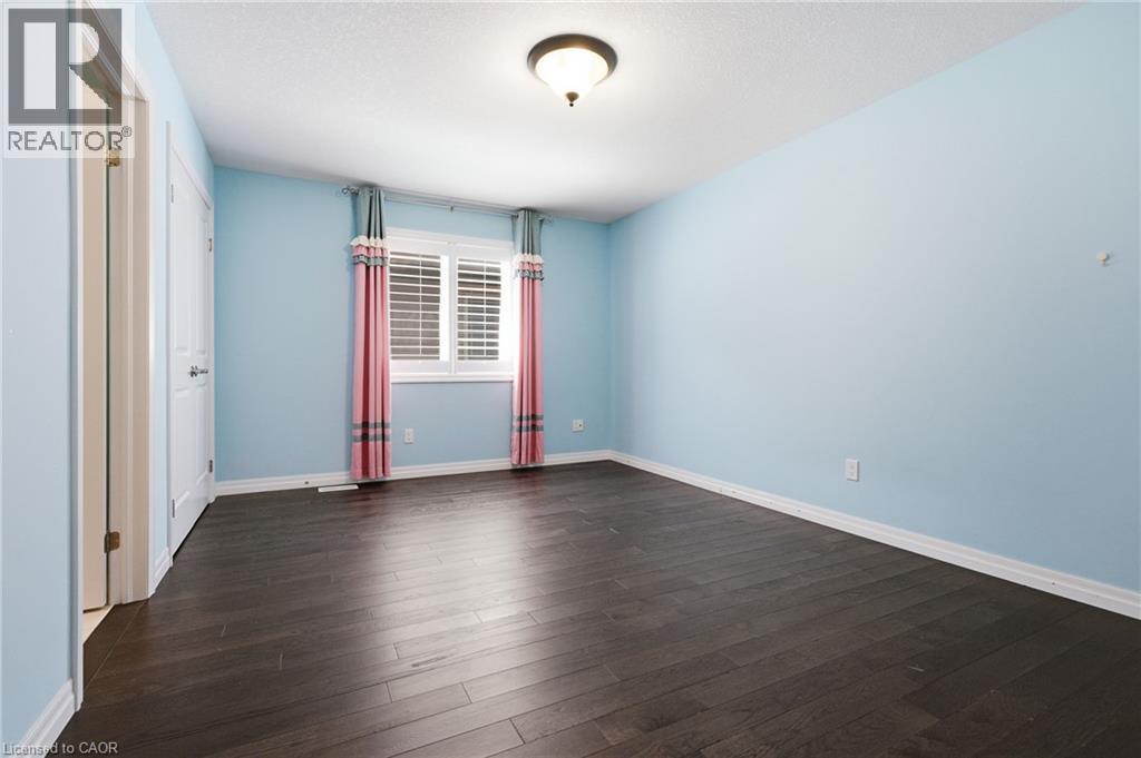 530 Pinery Trail, Waterloo, Ontario  N2V 2S4 - Photo 30 - 40857923