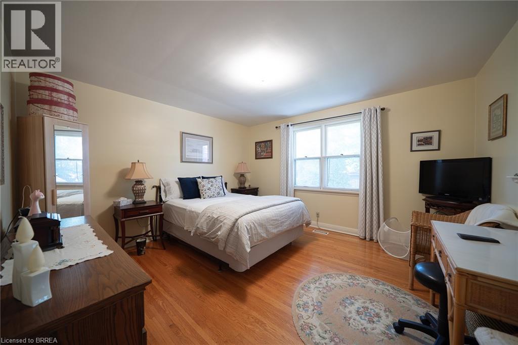 57 Devon Street, Brantford, Ontario  N3R 1M5 - Photo 21 - 40863761