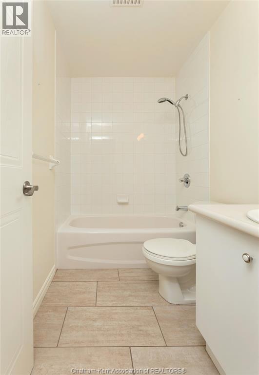 1547 Grand Marais Road West Unit# 406, Windsor, Ontario  N9E 4W3 - Photo 17 - 26022275