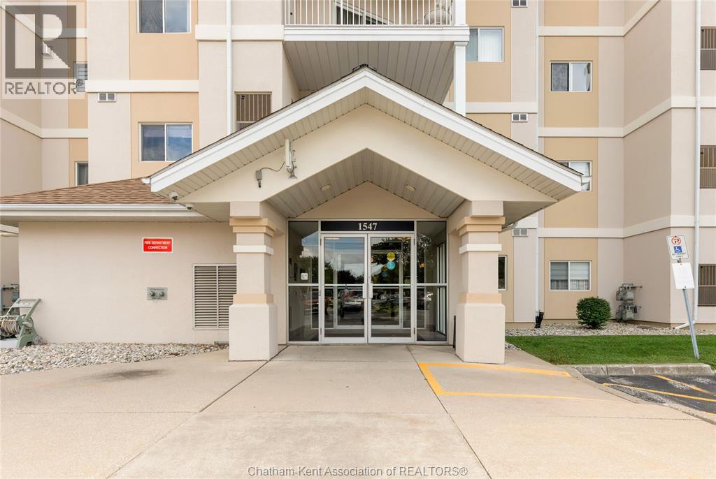 1547 Grand Marais Road West Unit# 406, Windsor, Ontario  N9E 4W3 - Photo 2 - 26022275